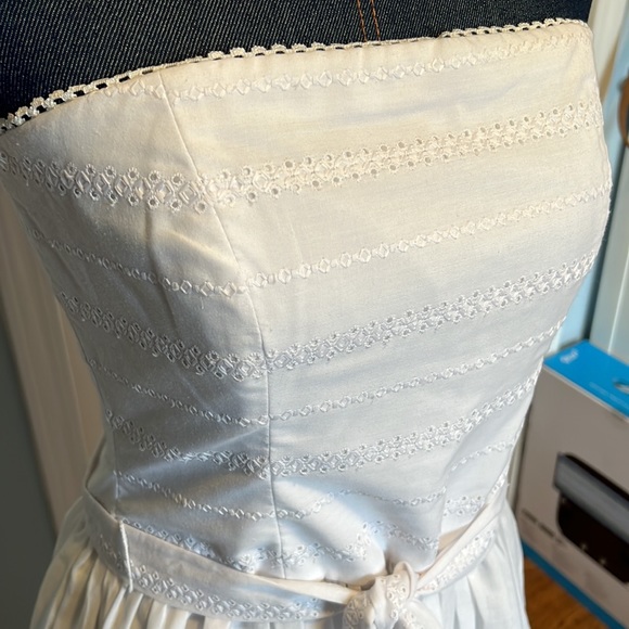 Molly strapless white tea length dress size 8 - Picture 2 of 5